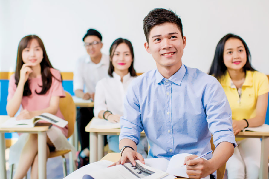 Lộ trình học tiếng Anh giao tiếp tại YOLA hợp lý và khoa học