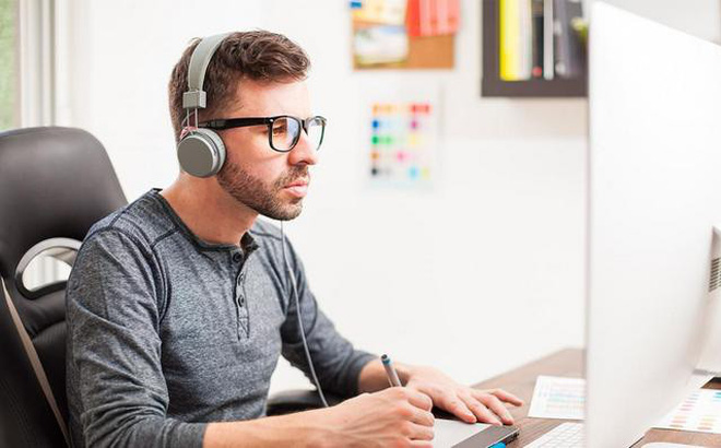 Học tiếng Anh qua âm nhạc đúng cách để có kết quả tốt