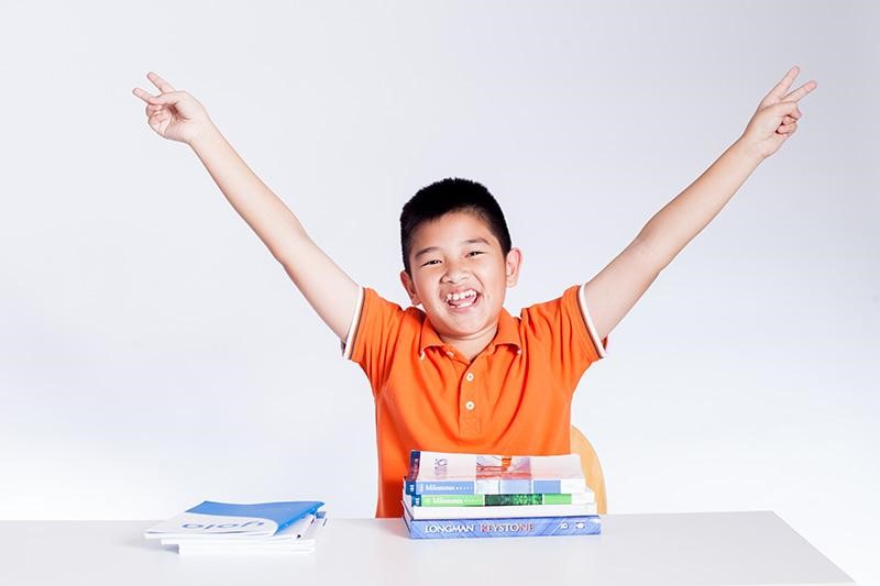 Kỳ vọng phù hợp sẽ giúp trẻ tự tin trong việc tiếp thu tiếng anh