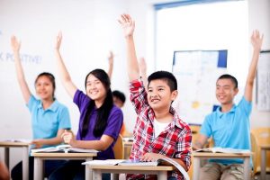 Trung tâm tiếng Anh cho trẻ em chất lượng cần có lớp học được trang bị đầy đủ